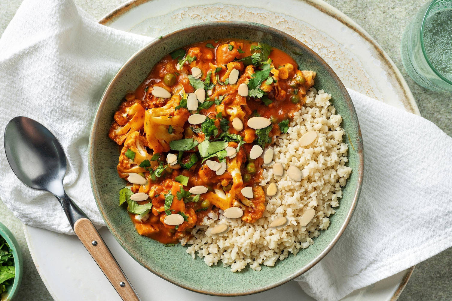 Ginger Cauliflower and Cashew Curry