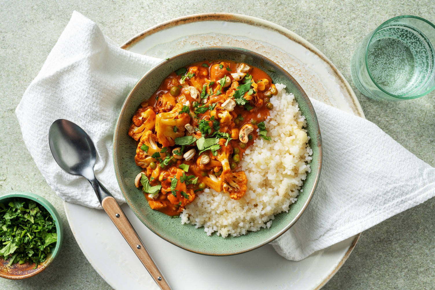 Ginger Cauliflower and Cashew Curry