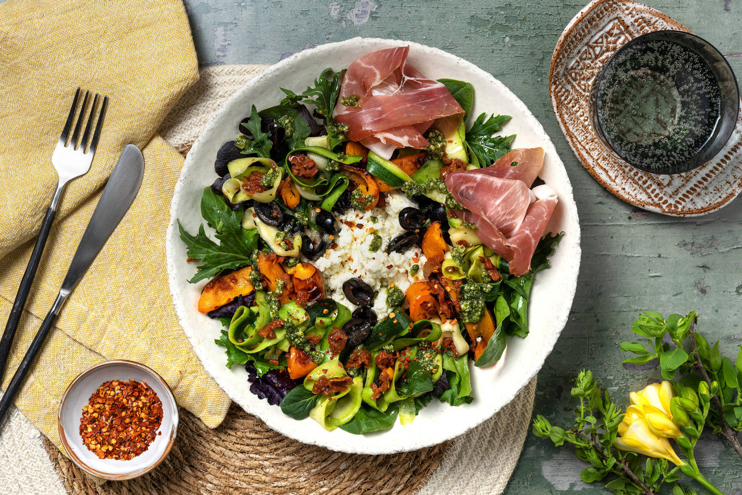 Serrano Ham, Mozzarella & Pesto Antipasti Bowl