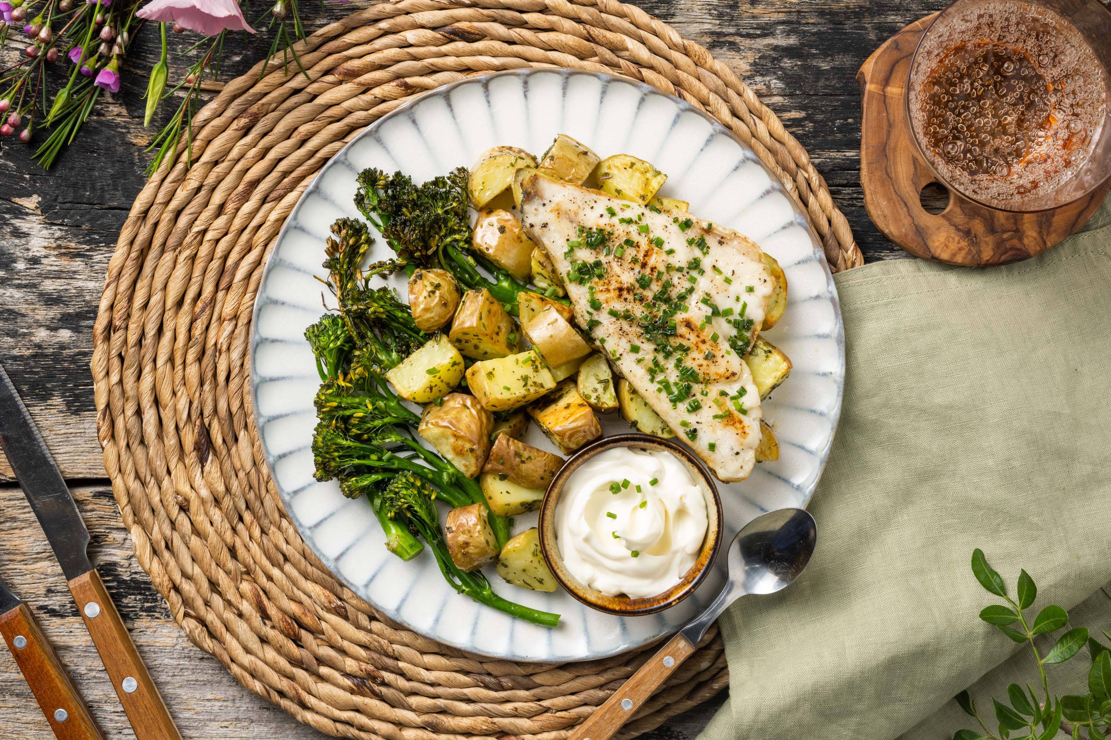 What’s the difference between a vegetarian and pescatarian diet?
